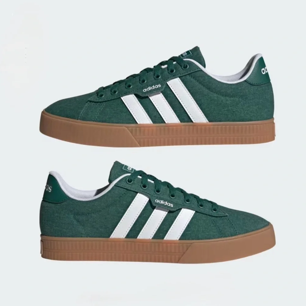 Adidas Men's Daily 3.0 Skate Shoe in Collegiate Green / Cloud White / Gum NIB